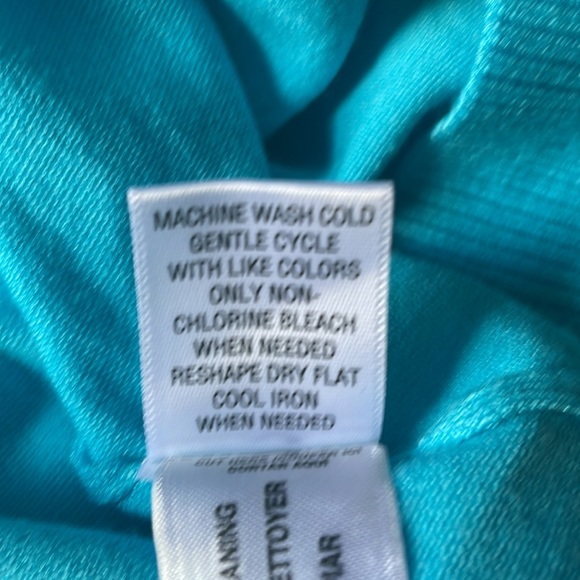 Laura Ashley size large aqua duster.Brand new with tags. - Picture 7 of 7